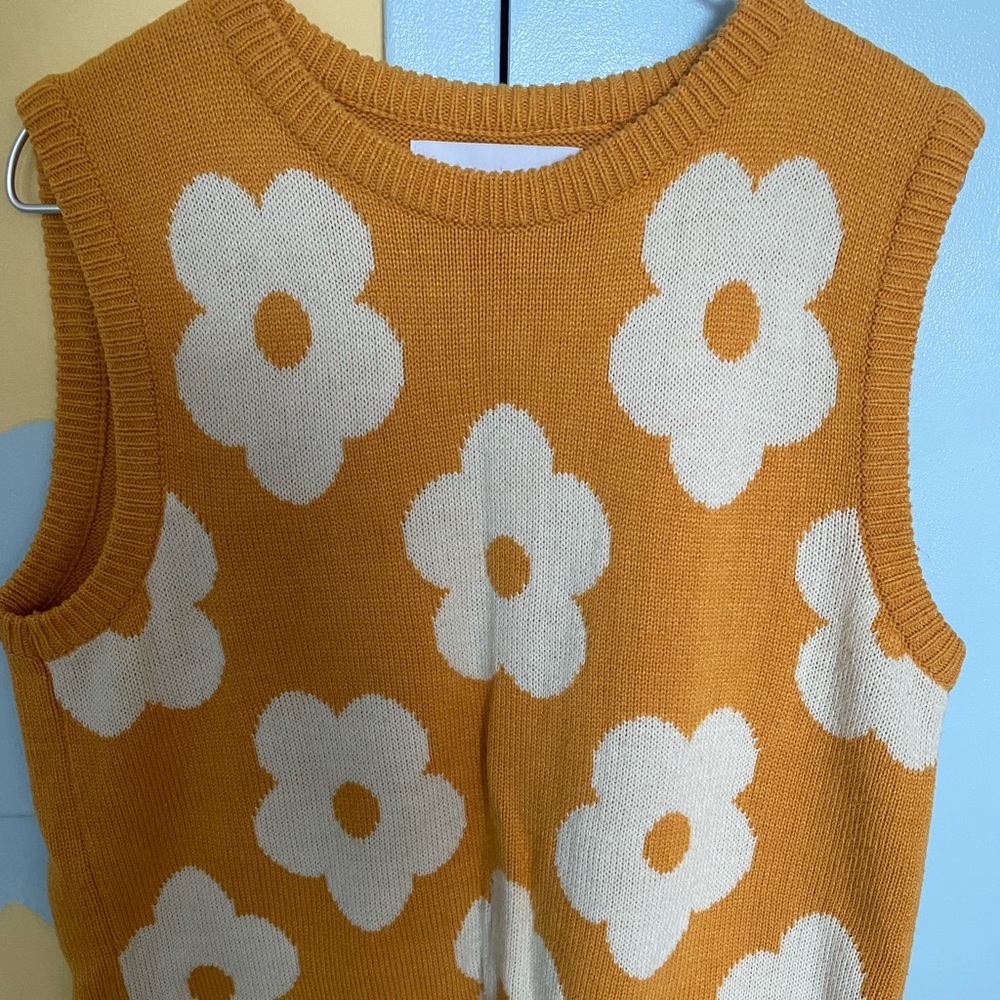 sweater vest